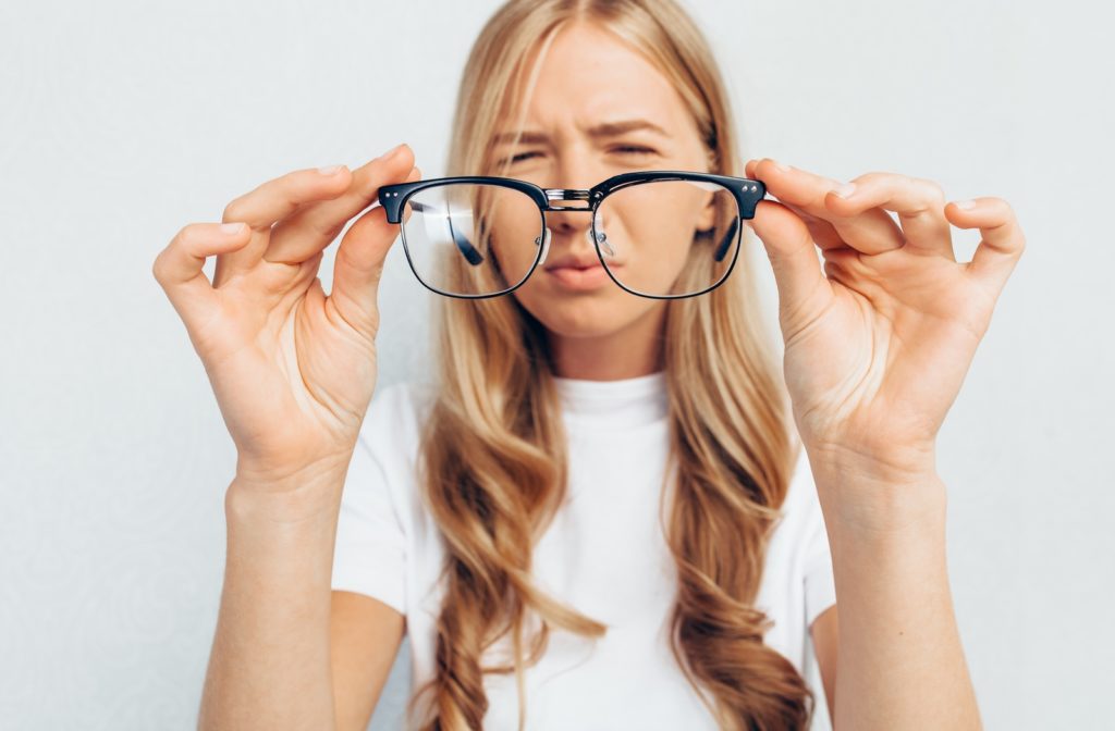 does-wearing-glasses-make-your-eyesight-worse-moncton